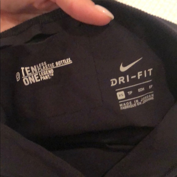 Nike leggings - Picture 3 of 3